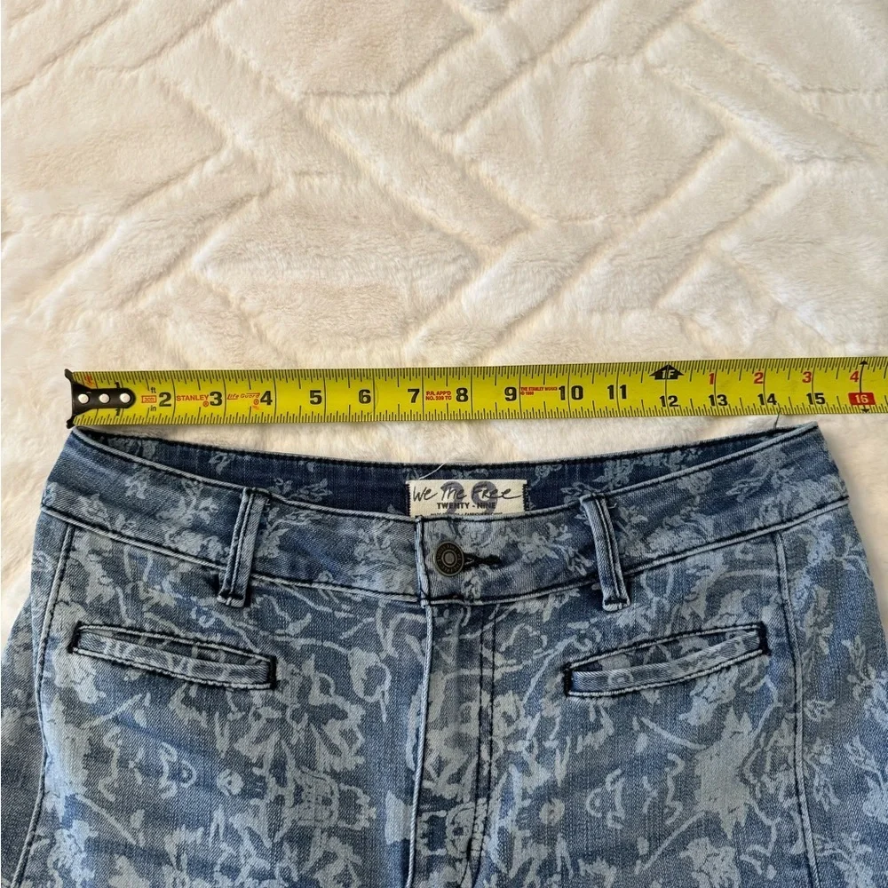 We The Free Floral Flare/Bell Jeans Size 29 - Picture 7 of 10